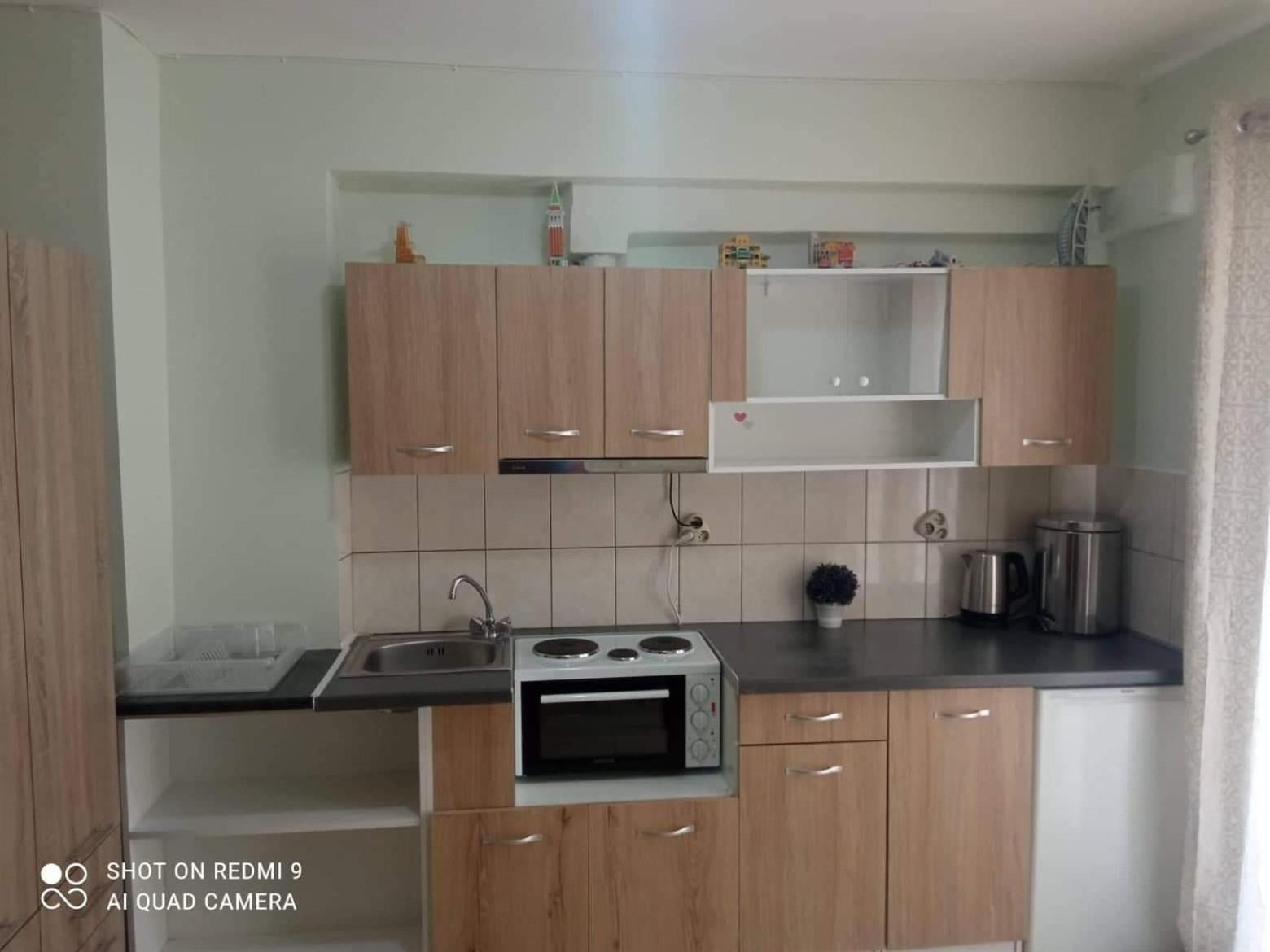 Vasilis Travlos Apartment Poros  Ngoại thất bức ảnh
